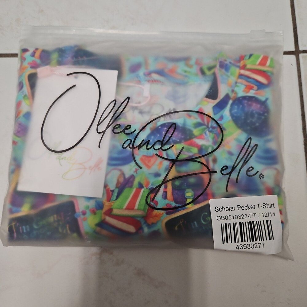 Ollee and belle scholar pocket tshirt 12/14